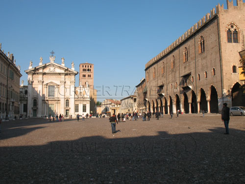 Mantova Piazza Sordello